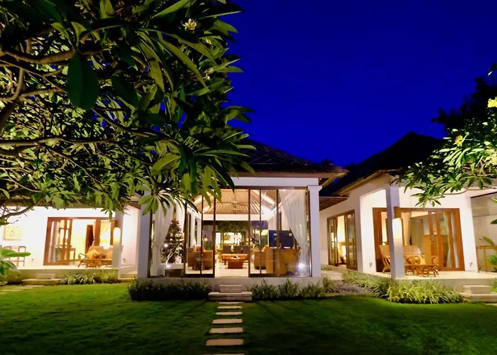 Kaniksa Candi Dasa (Bali)